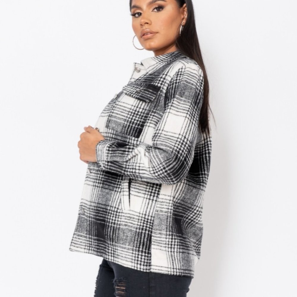 Kamryn Black & White Plaid Button Front Shacket - Picture 7 of 12